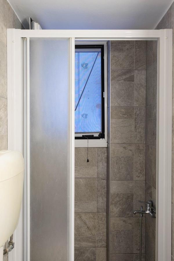 Aiolos Koukaki Center Apartment Атина Екстериор снимка